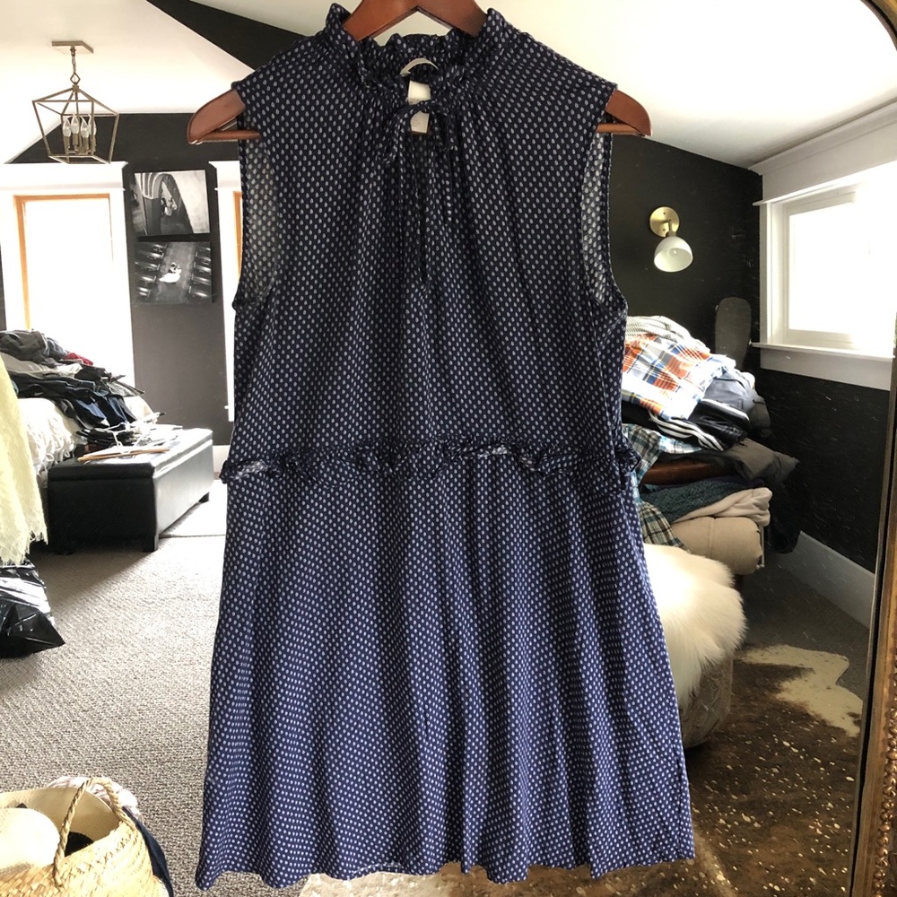 Navy patterned keyhole mini dress